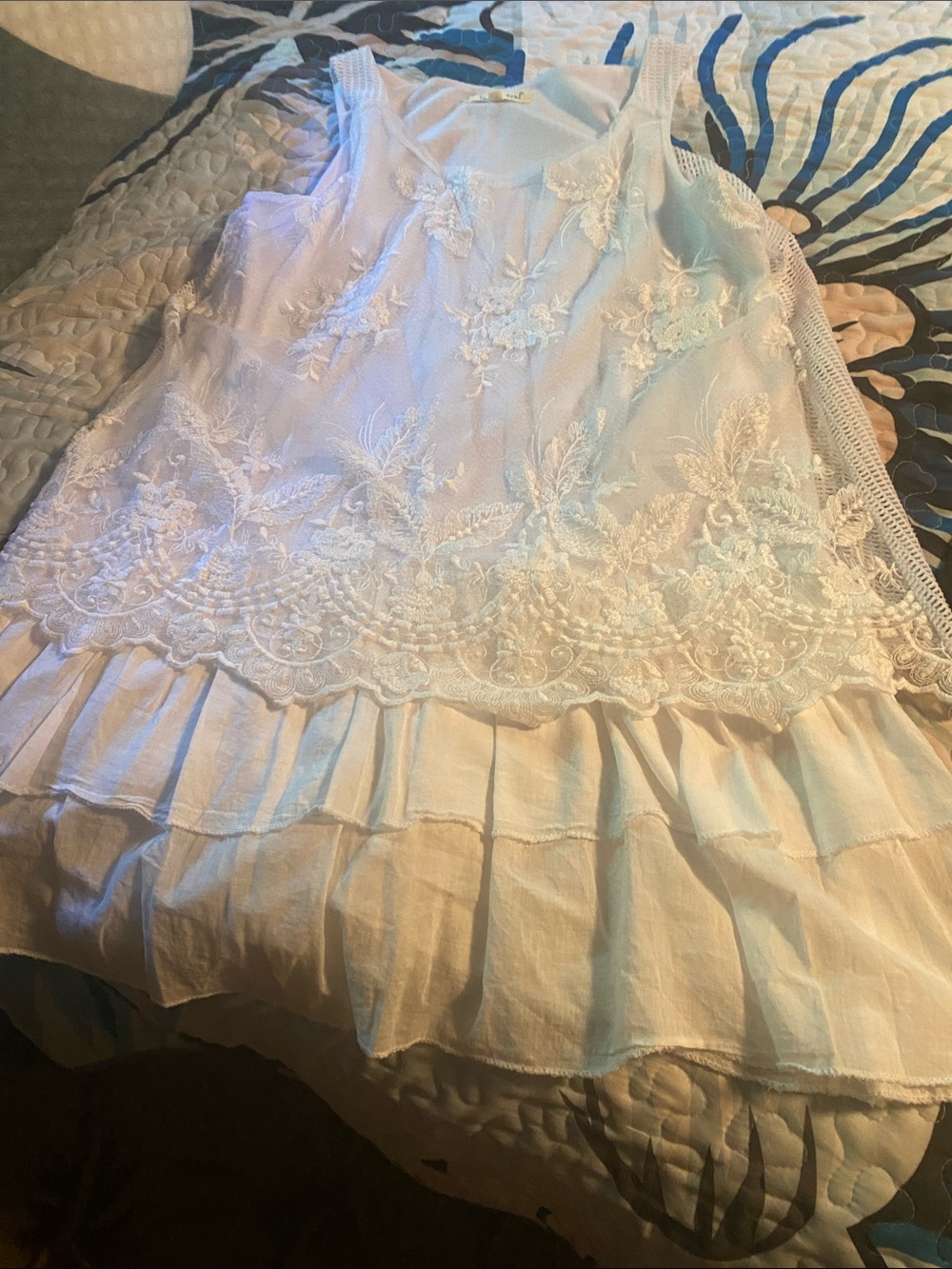 Sleeveless White Lace Tiered Mini Dress - Picture 4 of 6